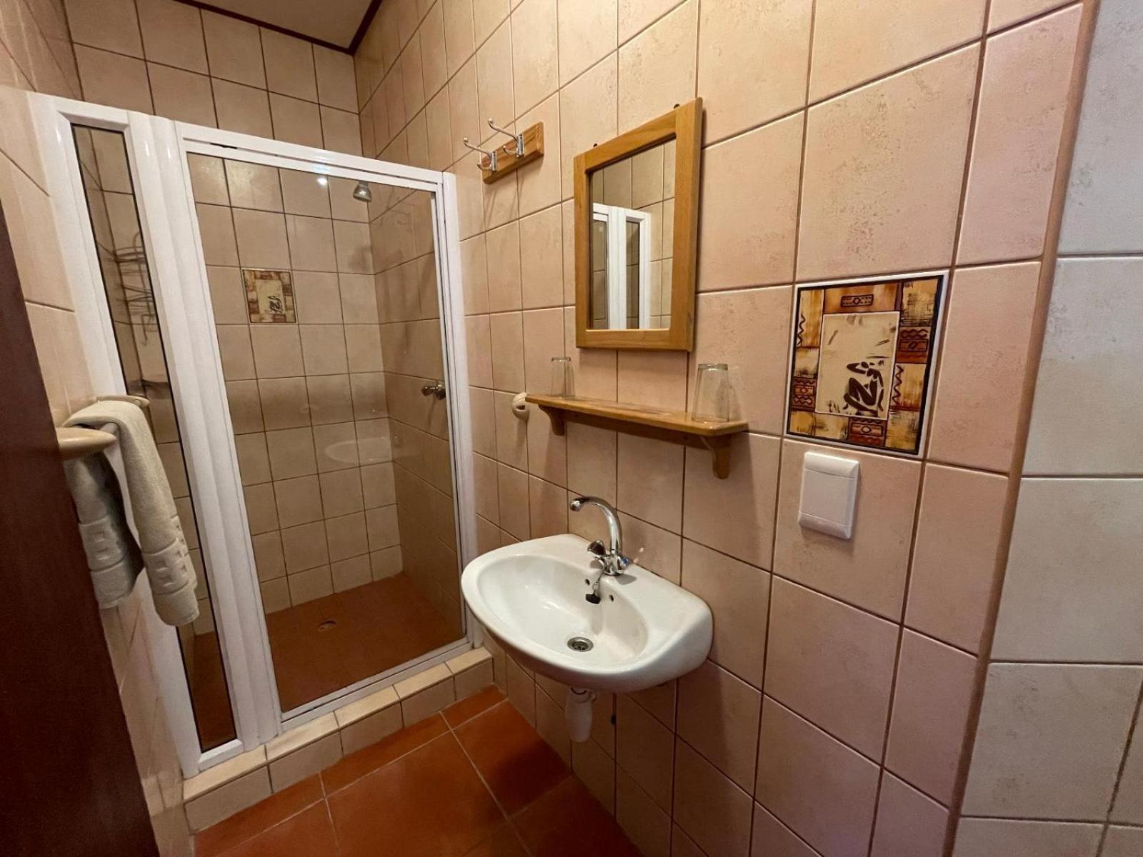 Bushbabies-Inn Self-Catering Accommodation Swakopmund Room photo