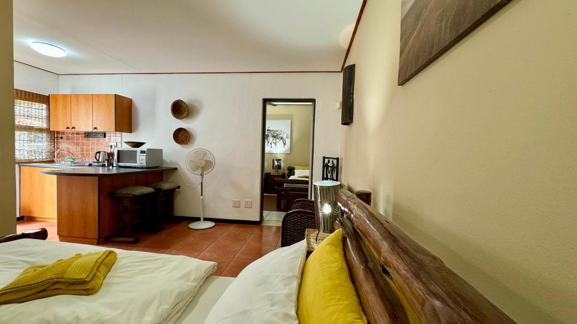 Bushbabies-Inn Self-Catering Accommodation Swakopmund Exterior photo